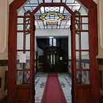 Tra Monti E Mare Apartment *