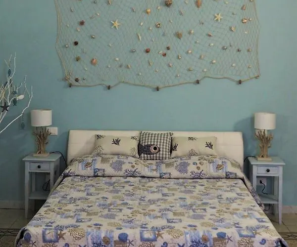 Tra Monti E Mare 公寓